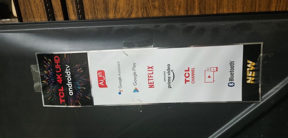 Продам телевизор TCL