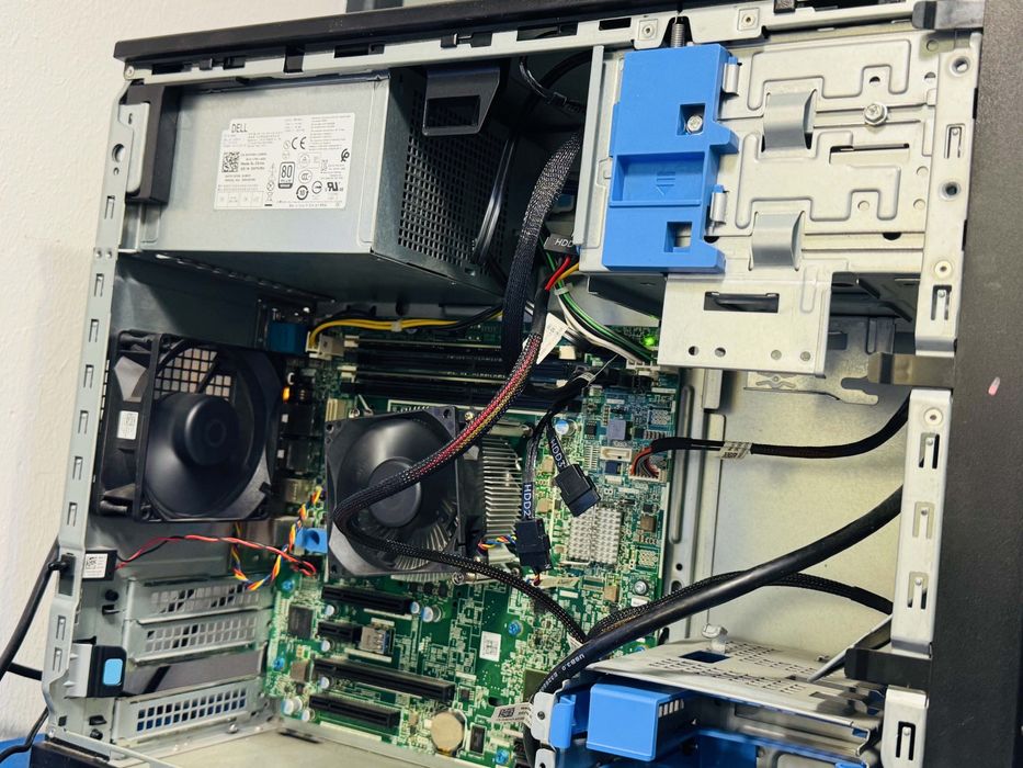 Unitate Dell PowerEdge T130