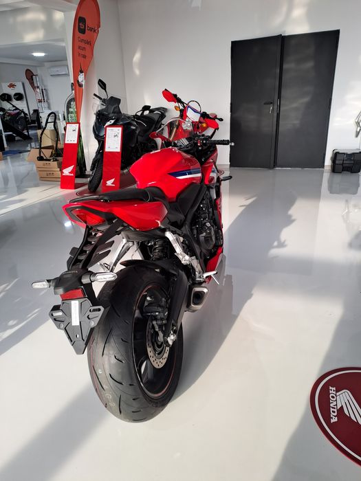 Honda CBR650  model 2025