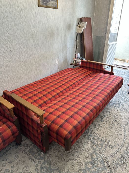 Отдам диван и кресла