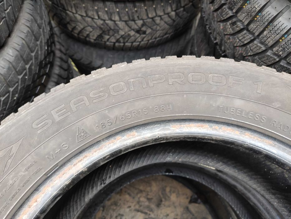 2бр Всесезонни 185 65 15 - Nokian - DOT 2023