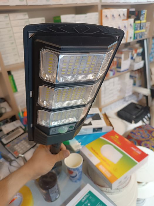 Солнечный проектор 100ватт 150ватт 300ватт  прожектор   solar led РКУ