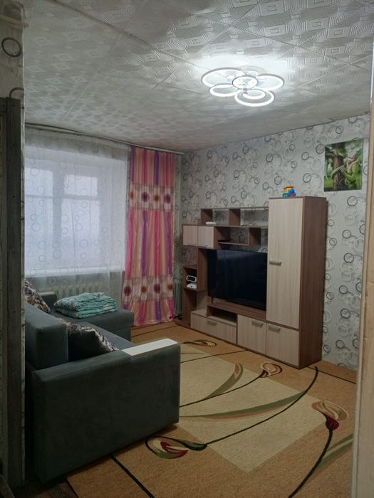 Сдам по суточно квартиру