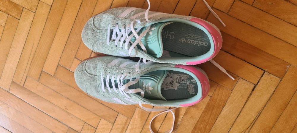 Adidas gazelle, mărime 40