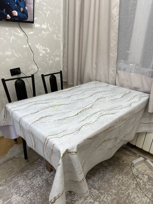 Стол кухонный за 5 тыс тг