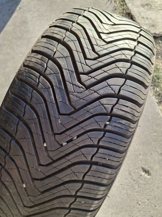 1 Anvelopă  de iarnă 205 55 r17 Cripmax
