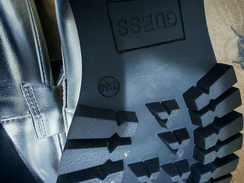 Mocasini dama Guess noi mărimea 38 (7.5US)