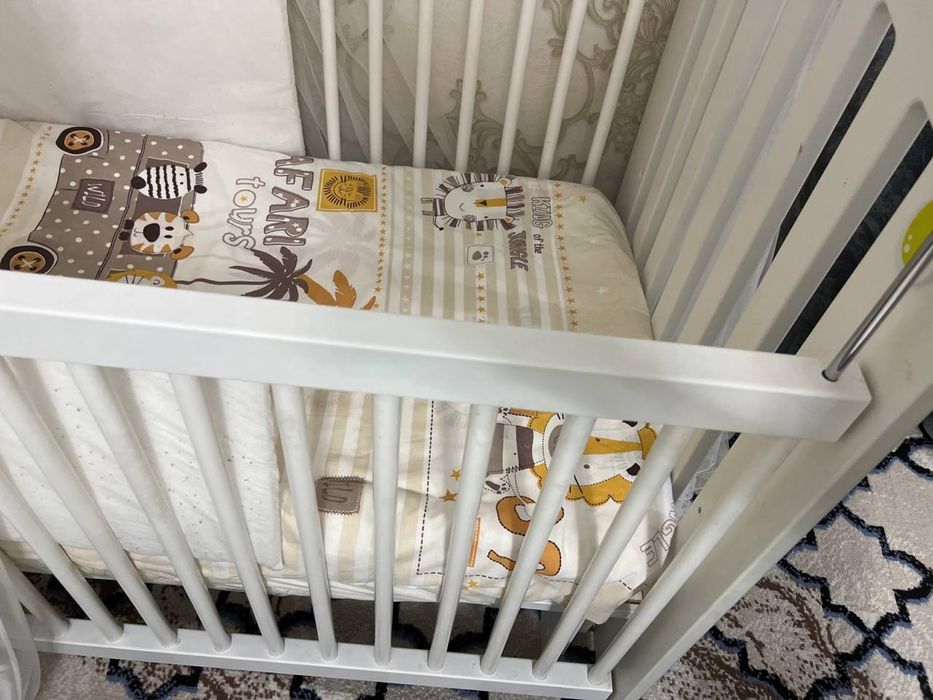 Детский кровать с матрасом с магазина Cicco. Турецкий