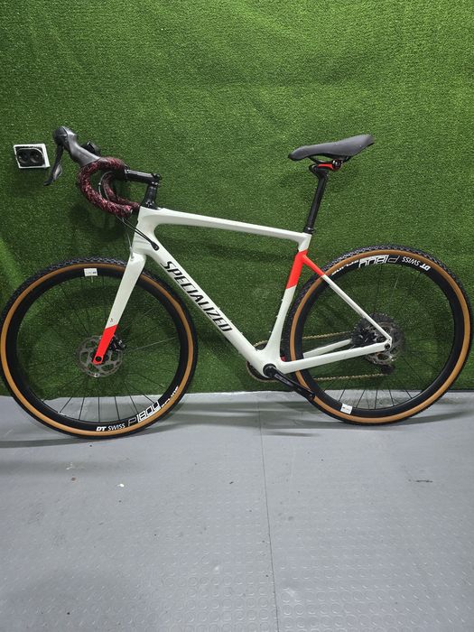 Шосеен,гравел,трекинг ,карбонов canyon, specialized, Stevens, giant