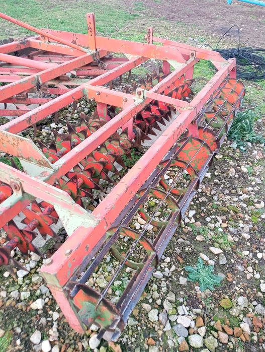 Cultivator combinator