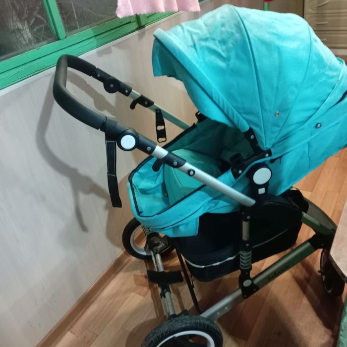 Продам детскую коляску