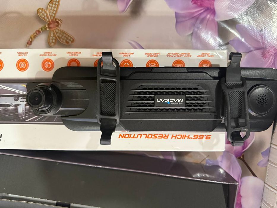 Videoregistrator sotiladi. Original MAGICAR. Toza narsa.