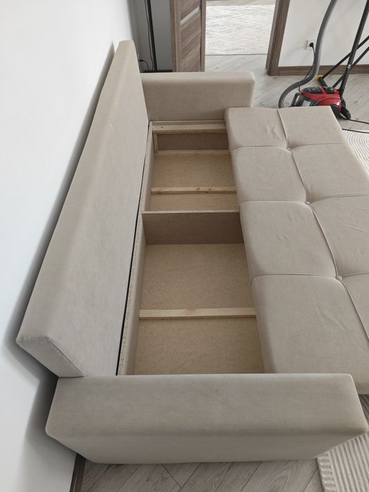 Стильный раскладной диван