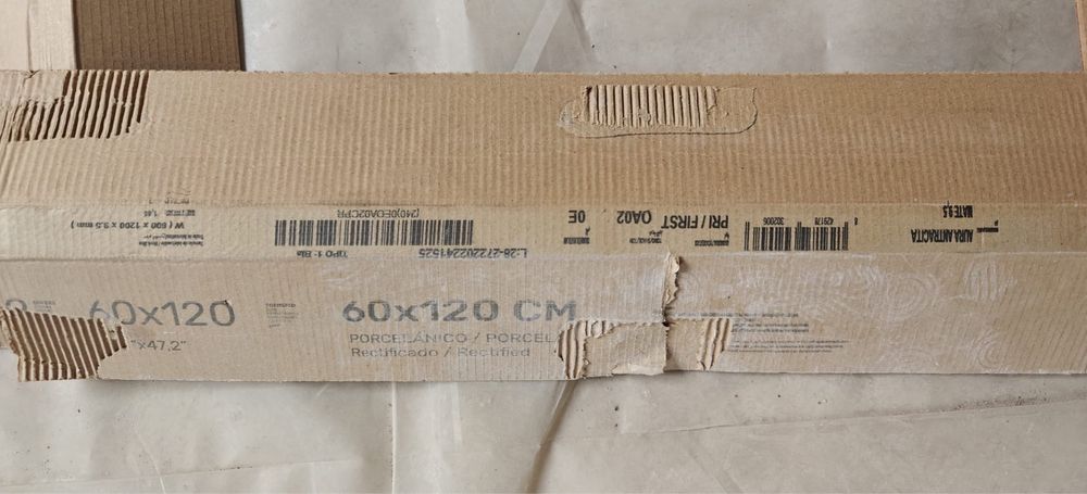 Vand gresie placi mari