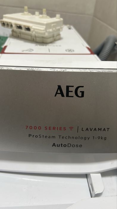 Пералня AEG за части