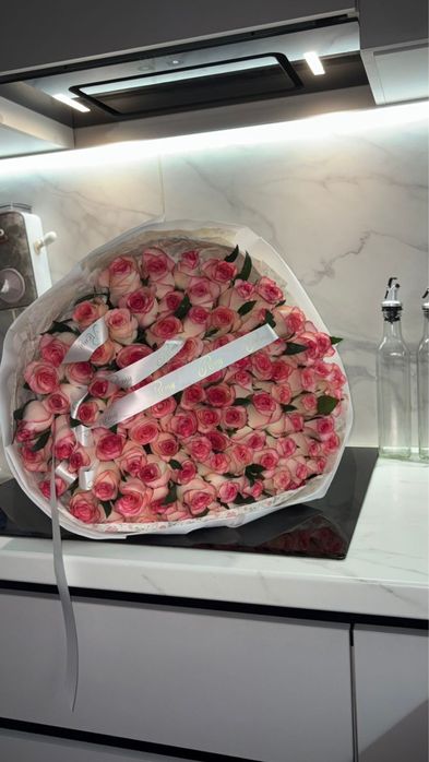 Цветы 101 роза розывый