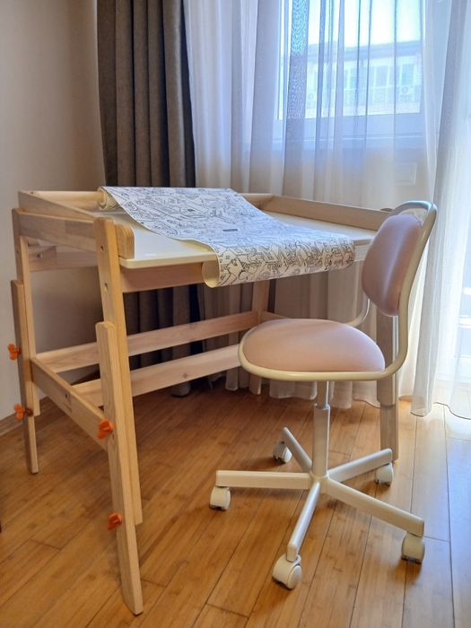 Birou pentru copii IKEA reglabil FLISAT si scaun ÖRFJÄLL