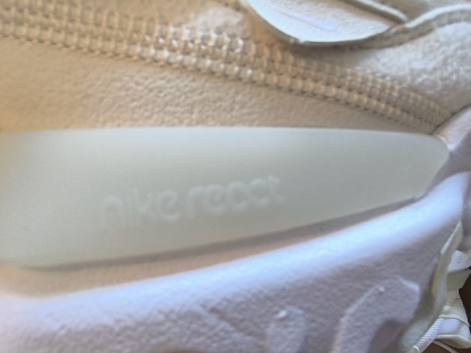 Оригинални Бели Маратонки Nike