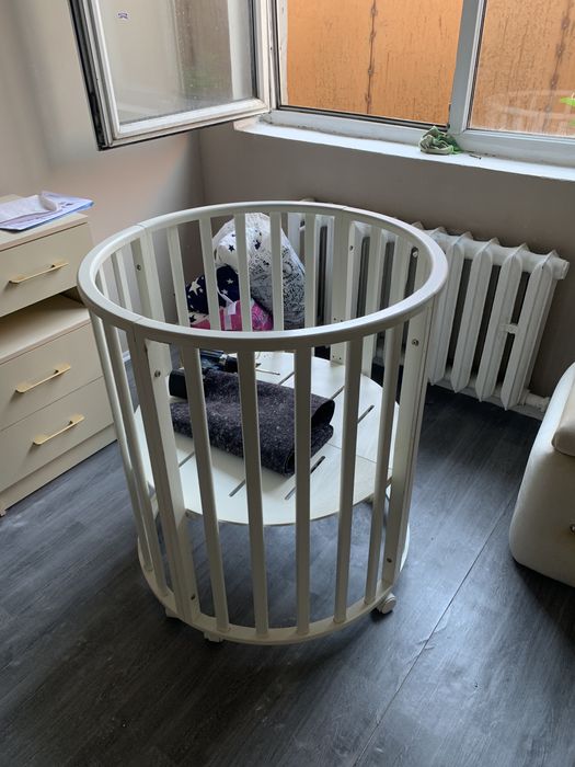 Мебель спальный гарнитур,манеж