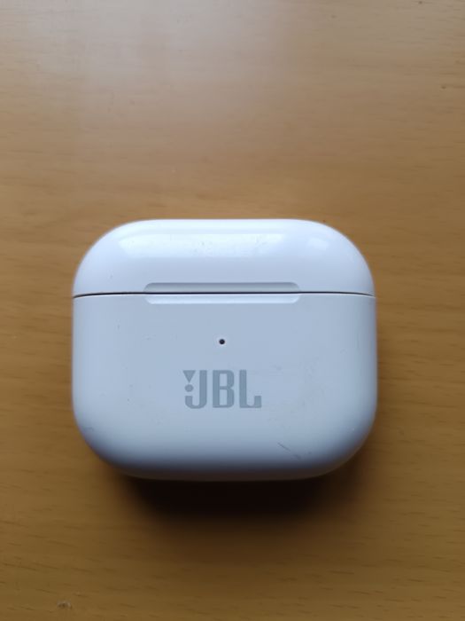 Наушник беспроводной