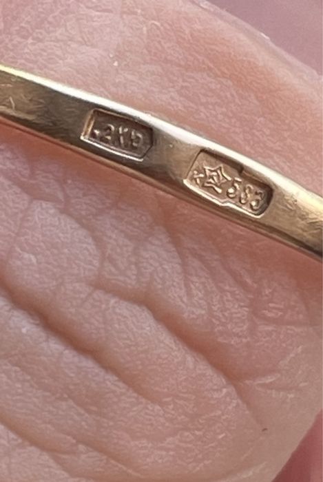 Золотое кольцо винтаж