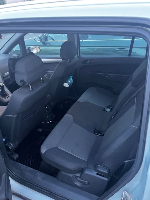 Opel zafira 1.6 benzină-gaz metan (din uzină)