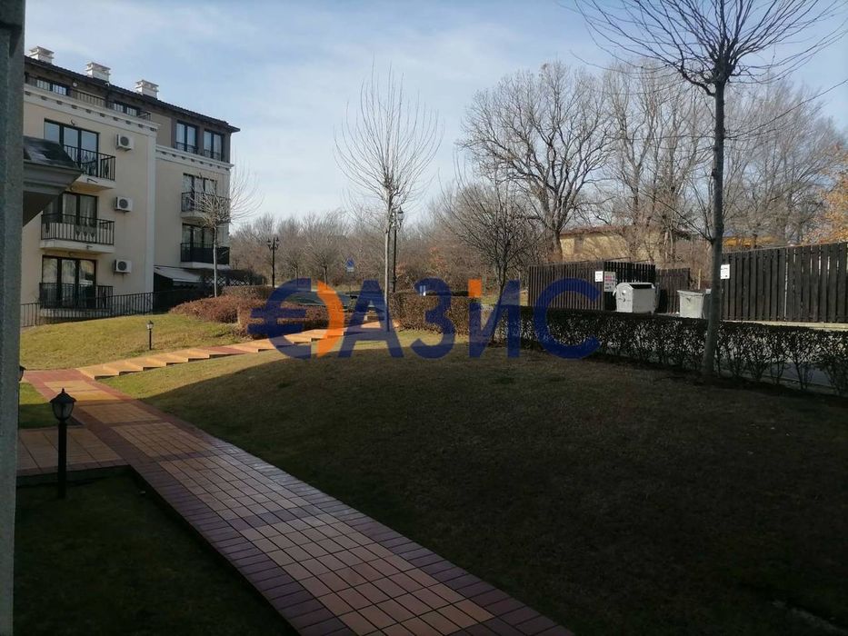 Продава се Двустаен апартамент в Созопол - 56 кв.м за 1606 €/кв.м - Снимка #12