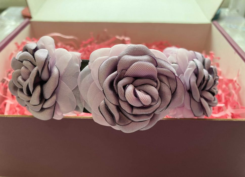 Сиреневый ободок для волос