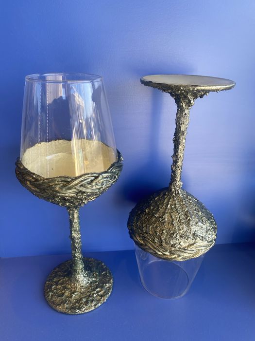 Чаши с декорация за. вино