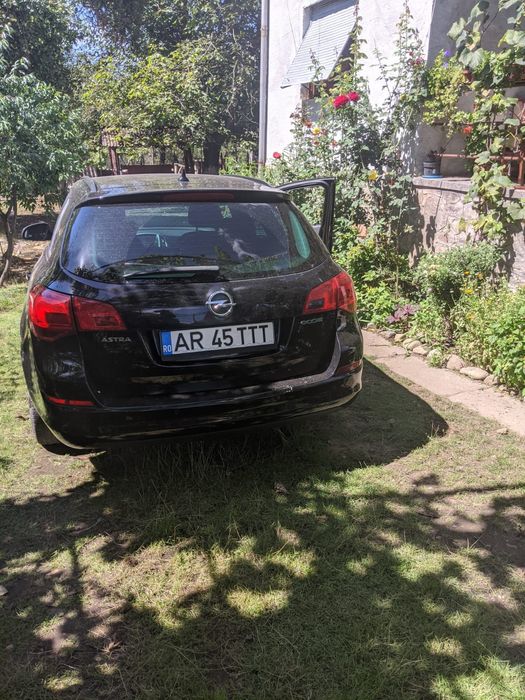 OPEL Astra 2012 — imagine 2