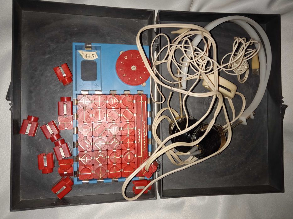 ЭЭлектронные кубики СССР.