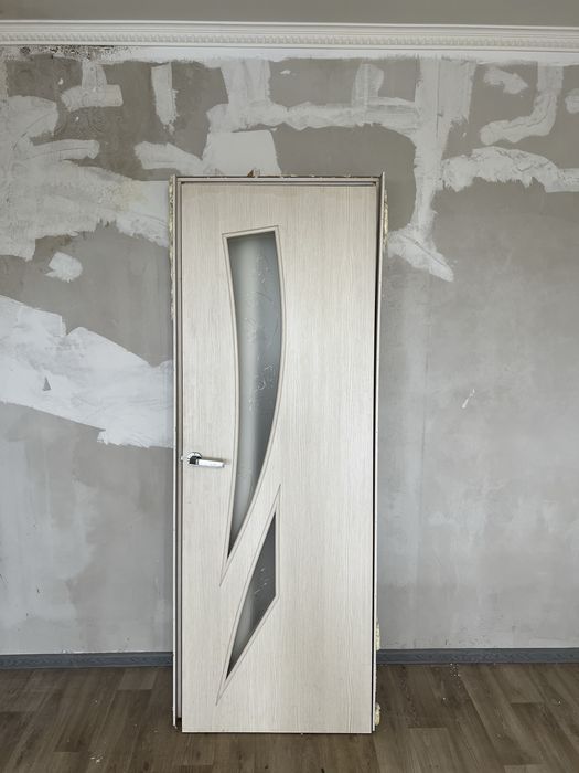 дверь межкомнатная две 60/70*200