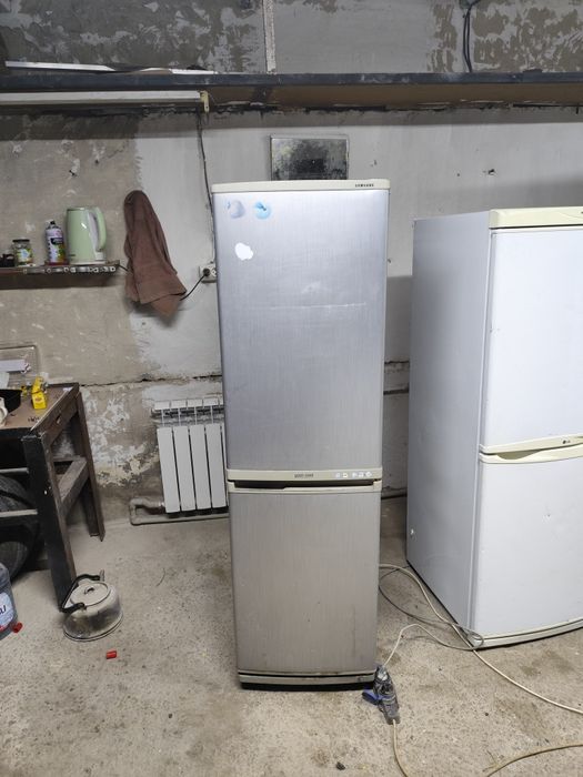 Продам холодильник Самсунг