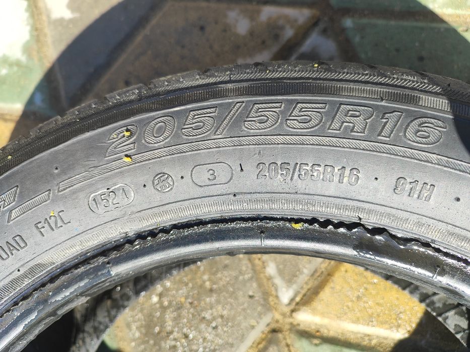 Продам резину 205-55-R16