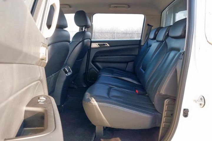 Dezmembrez SsangYong Musso 2 [2018 - 2021] Pick-up 2.2 e-XDi (181 hp)