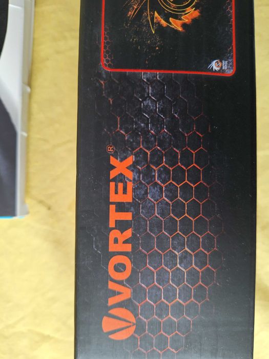 Mouse pad, doua modele, Vortex VG7701-3 si Qilive Q9720