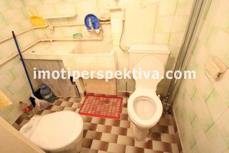 реф.18390 Три отделни стаи, среден етаж-Гагарин!