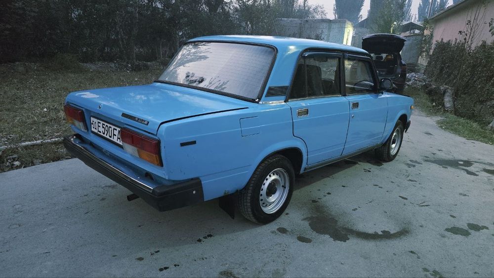 VAZ 2107 1989