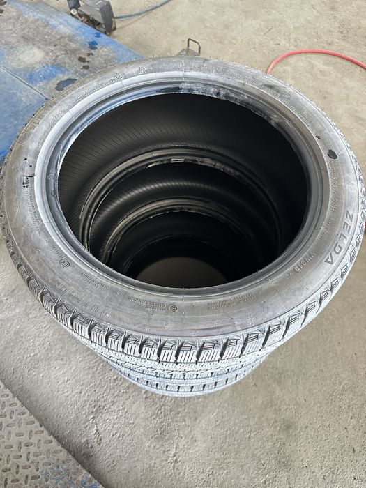 Зимние шины R17