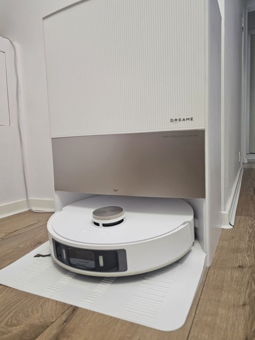 Aspirator Robot Dreame L20 Ultra | Stare Perfectă | Garanție eMag Ianuarie 2027
