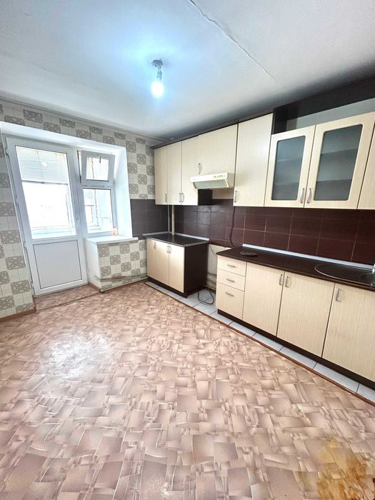 Продаётся 3 комн квартира