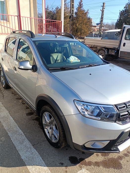 De vânzare Dacia Sandero Stepway2020 cu 100000km