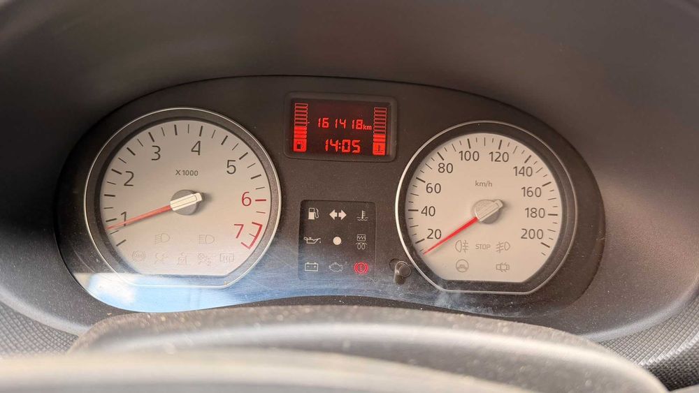 Autoturism Dacia Logan