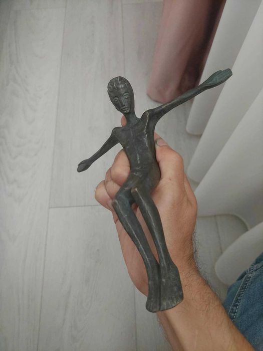 Piesă de Muzeu / Raritate Mid-Century: Crucifix Bronz Masiv Anne-Marie Roux, Chéret Paris 1960