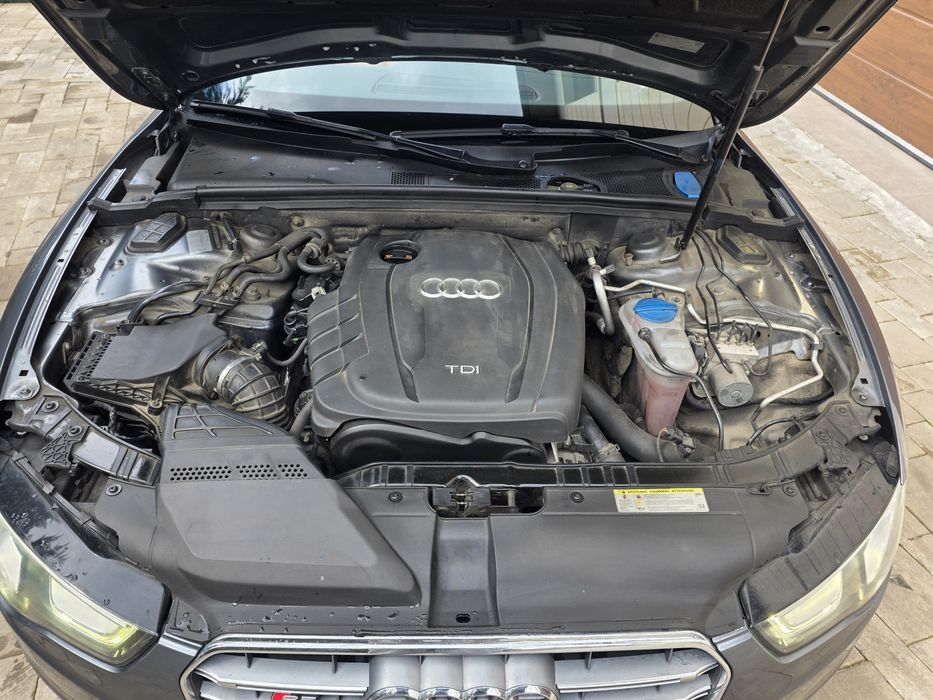 Audi A5 cabrio,  S-line, impecabil, intretinut excesiv, super stare si dotari, facelift !!!