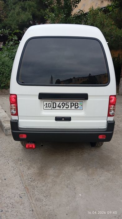 Sotiladi Va. Arendaga beriladi yangi salondan chikti