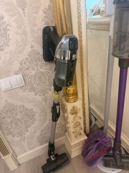 Продаю 2 пылесоса