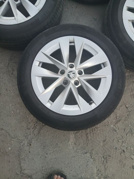Jante skoda 17 zoll 205 55 17 Michelin