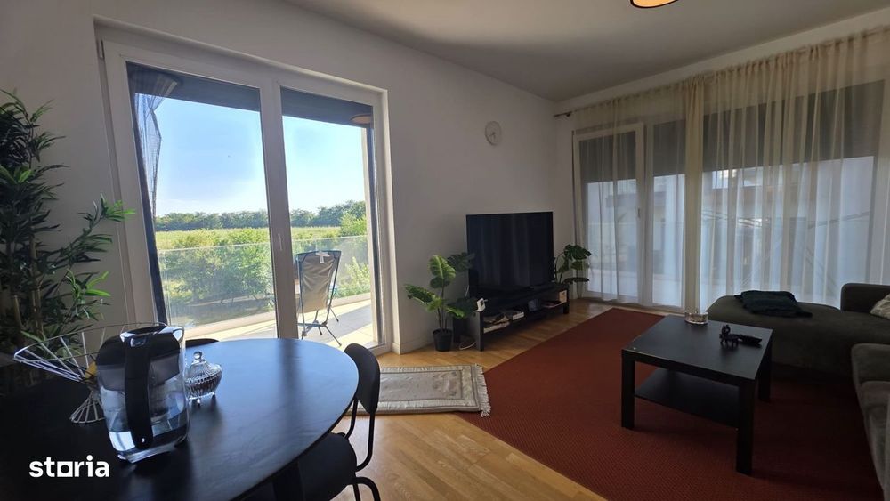 Apartament 3 camere  Baneasa-Jolie Ville lac