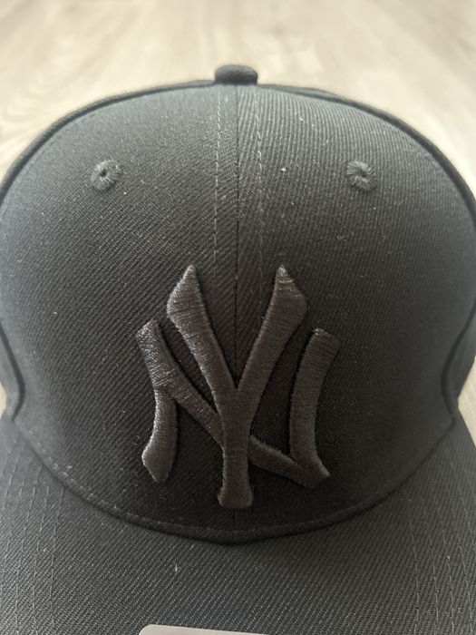New York Yankees cap
